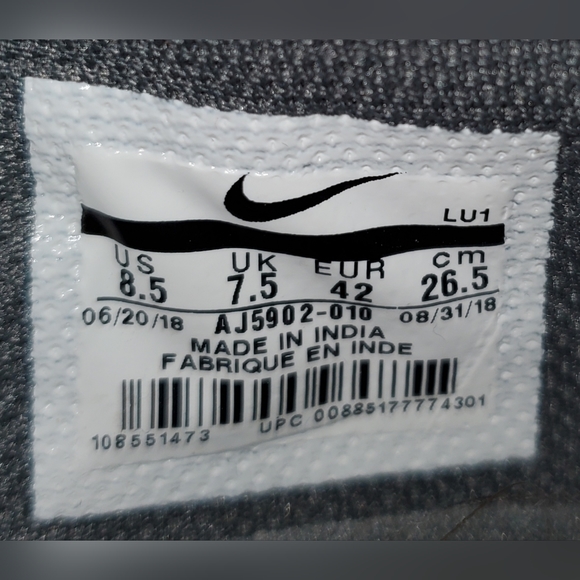 Nike Men's Fly By Low II Basketball Shoes - Picture 5 of 6